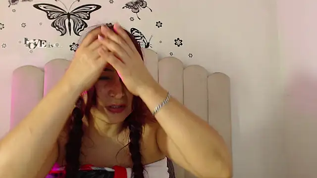 ArtemisaFoxx online show from April 28, 2:22 pm