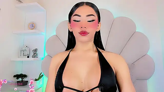 Snapshot of Aleisha_Beaumont chatting on July 30, 5:39 am Aleisha Beaumont online show from July 30, 5:39 am