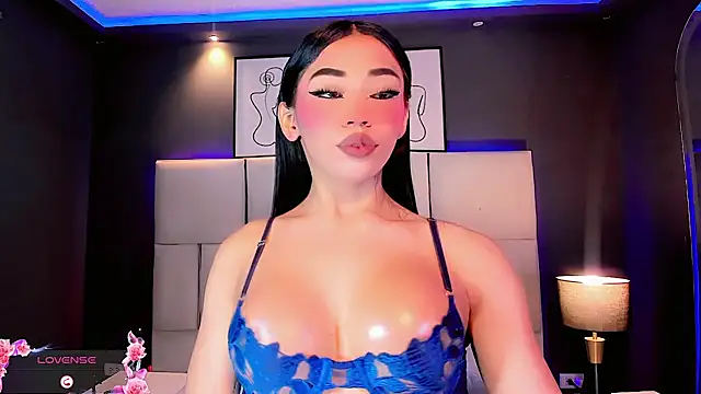 Snapshot of Aleisha_Beaumont chatting on August 4, 9:17 pm Aleisha Beaumont online show from August 4, 9:17 pm