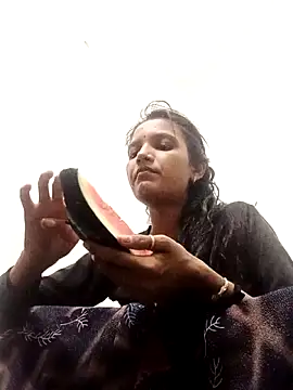 SS sanjna online show from May 15, 11:45 pm