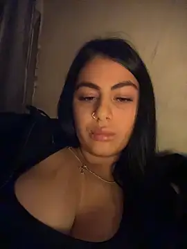 LilyLovell online show from May 9, 5:51 pm