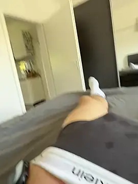 kuki513 online show from April 25, 12:19 pm