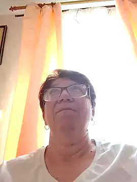 Snapshot of KetQueen101 chatting on April 28, 1:38 pm KetQueen101 online show from April 28, 1:38 pm