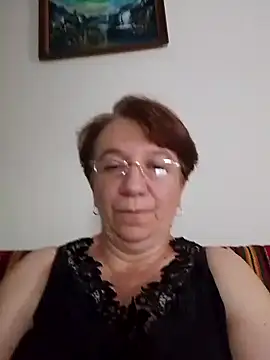Snapshot of KetQueen101 chatting on June 8, 11:32 am KetQueen101 online show from June 8, 11:32 am