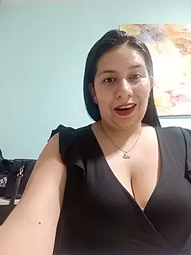 Snapshot of lalifriller chatting on May 19, 5:52 pm lalifriller online show from May 19, 5:52 pm