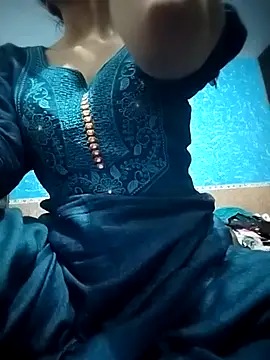 Snapshot of Kittu_kumari chatting on May 5, 4:53 am Kittu kumari online show from May 5, 4:53 am