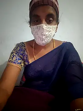 Snapshot of Tamil_Hot_HoneyBee chatting on May 12, 5:48 am Tamil Hot HoneyBee online show from May 12, 5:48 am