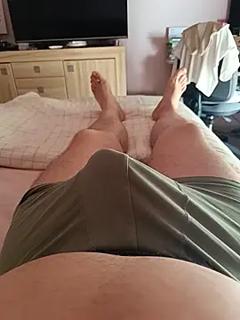 rockharddaddy001 online show from June 9, 7:31 am