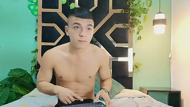 Snapshot of ELGRAN_JEFE chatting on June 1, 6:31 pm ELGRAN JEFE online show from June 1, 6:31 pm