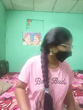 Snapshot of Sameera-sexy chatting on June 4, 6:03 pm Sameera-sexy online show from June 4, 6:03 pm