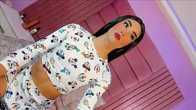 Darianavelazquez online show from June 6, 4:39 am