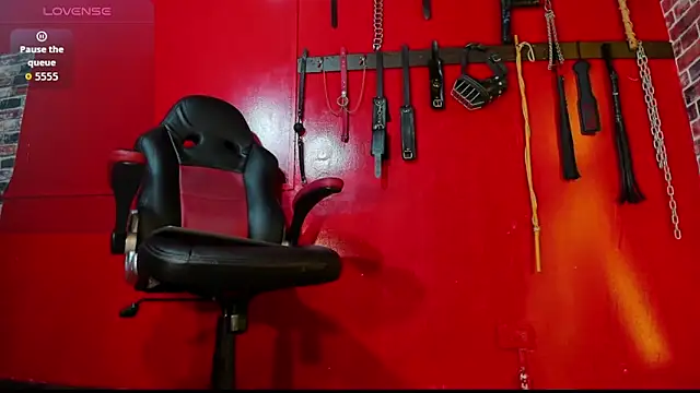 Dominatriz Arlette online show from April 29, 7:20 pm