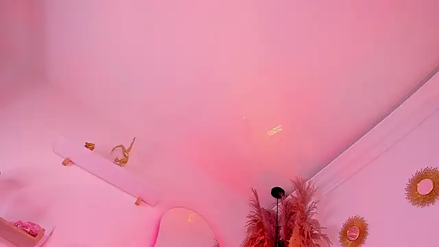 hailey sky  online show from July 1, 7:24 pm