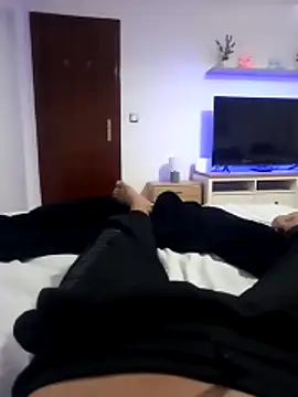 edgarjosemaneiro online show from April 25, 7:44 pm