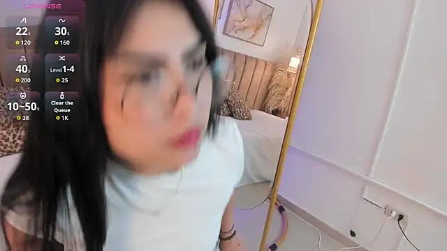 SofiVelvet  online show from May 8, 12:21 pm