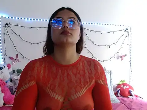 Snapshot of scarlettdoll777 chatting on June 8, 12:49 pm scarlettdoll777 online show from June 8, 12:49 pm
