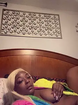 niketechfreak online show from April 28, 3:22 am