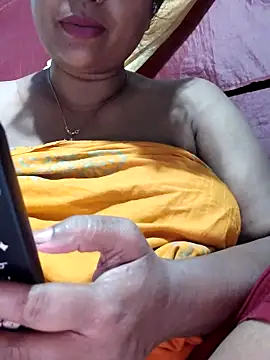Snapshot of Gulapi_N chatting on May 15, 10:50 pm Gulapi N online show from May 15, 10:50 pm
