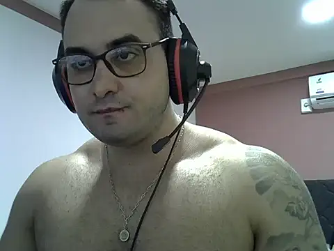 niquito 21 online show from May 7, 6:41 am