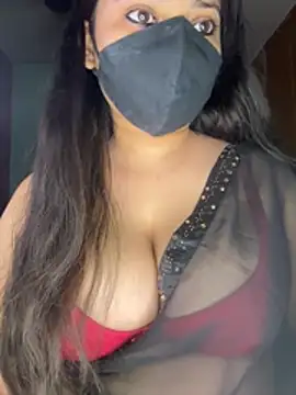 Naughty pooja44 online show from April 27, 9:29 am
