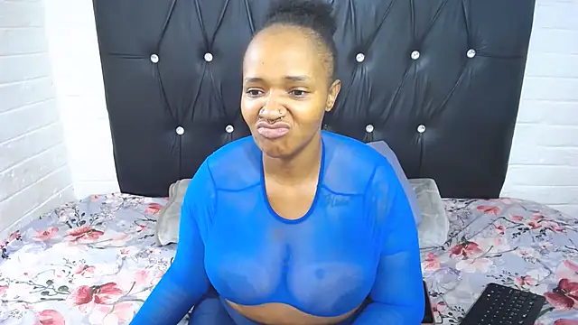 CandyBoobs69 online show from June 26, 5:39 pm