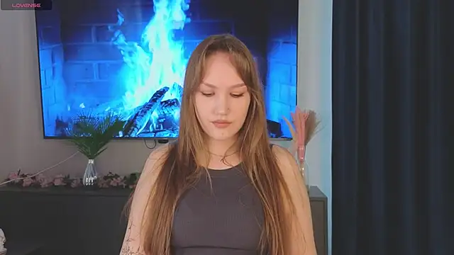 Snapshot of GitaBitetto chatting on June 5, 7:03 am GitaBitetto online show from June 5, 7:03 am