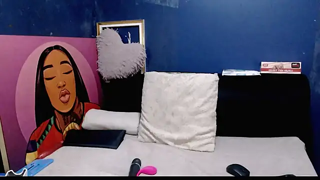 LolaSavageXO online show from June 26, 7:24 am