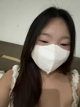 Snapshot of Ni_Tran chatting on July 14, 4:34 pm Ni Tran online show from July 14, 4:34 pm