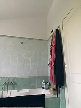 phoenix86 online show from April 28, 4:34 pm