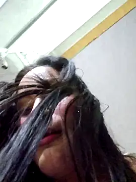 Snapshot of Sara_Chanel_ chatting on May 4, 11:34 pm Sara Chanel online show from May 4, 11:34 pm