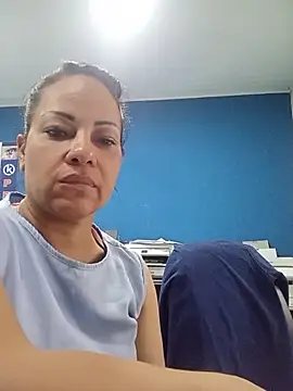 Snapshot of luhpimentinha01 chatting on June 3, 9:09 pm luhpimentinha01 online show from June 3, 9:09 pm