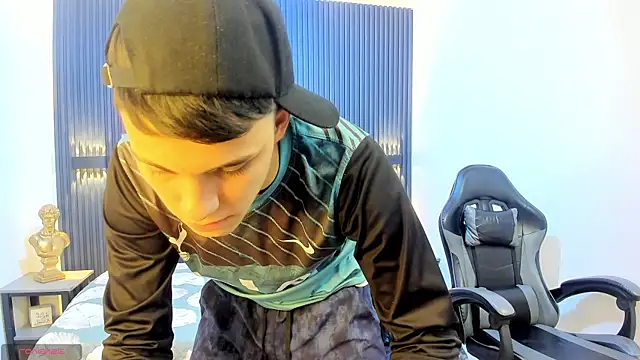 Ethanx18  online show from May 22, 3:50 pm
