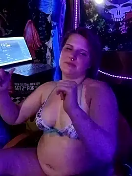 yourfavfallenstar online show from June 17, 2:58 am