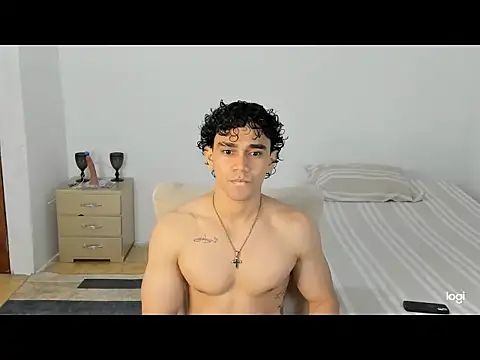Snapshot of mateo_jack chatting on May 4, 1:51 pm mateo jack online show from May 4, 1:51 pm
