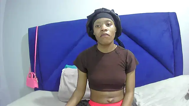 Snapshot of TheSexyBibi chatting on June 23, 10:08 pm TheSexyBibi online show from June 23, 10:08 pm