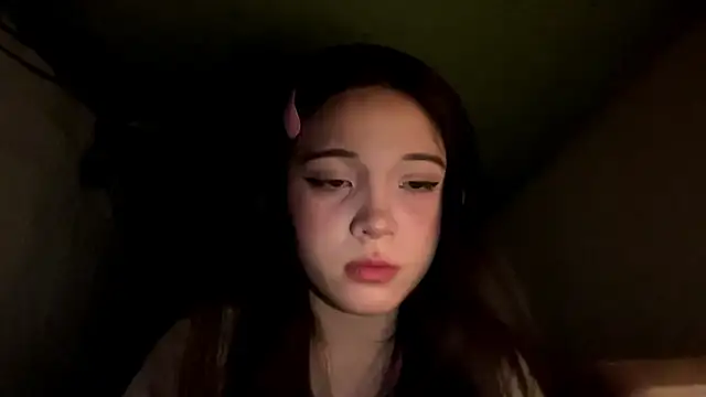 JoellenStable online show from April 30, 3:46 am