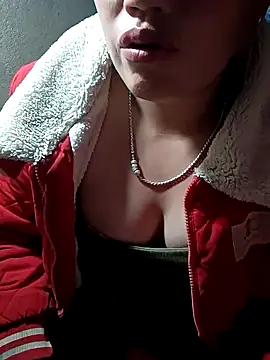 Blaze Luna online show from May 2, 12:10 pm
