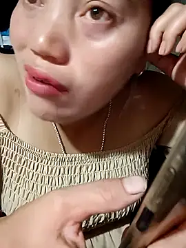 Blaze Luna online show from May 3, 12:27 am