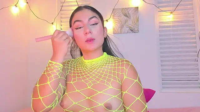 Snapshot of VictoriaaLopez chatting on July 8, 7:07 pm VictoriaaLopez online show from July 8, 7:07 pm