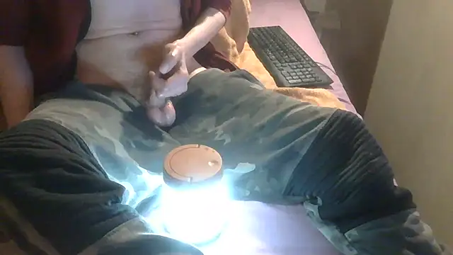 SamuelTal online show from April 28, 7:52 pm