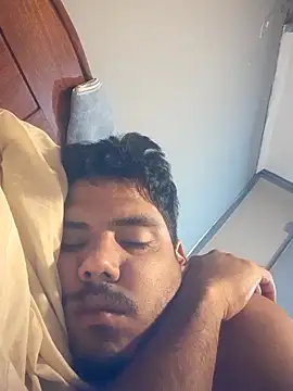 cuquero32 online show from April 29, 3:27 pm