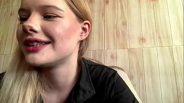 Malinwitch online show from June 9, 2:17 pm