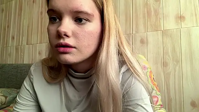 Malinwitch online show from June 26, 3:27 pm