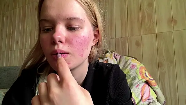 Malinwitch online show from July 7, 1:48 pm