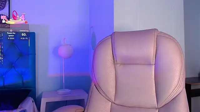 Lilyred  online show from June 5, 3:24 am