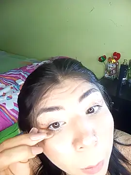 PequenaNena online show from May 8, 6:52 am
