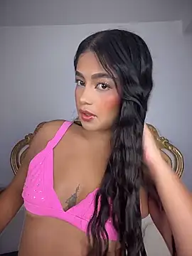 Snapshot of EvasBlazeXXX chatting on May 10, 1:05 pm EvasBlazeXXX online show from May 10, 1:05 pm