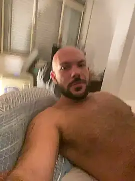 iggysp online show from April 30, 2:18 am