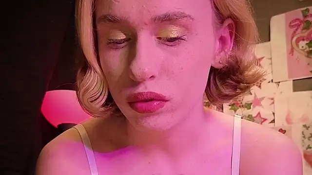 Miss Amy00 online show from June 7, 8:23 pm