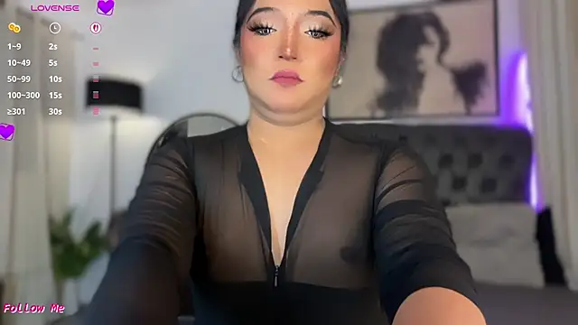 Snapshot of Sensual_Ekang chatting on June 15, 8:55 pm Sensual Ekang online show from June 15, 8:55 pm